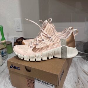 Nike Free Metcon 3 Guava Ice CJ6314-892 Womens Size 8